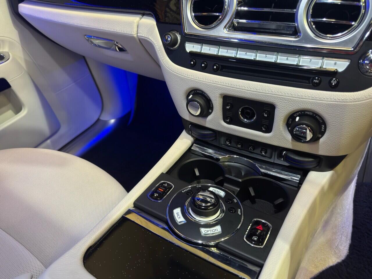 Rolls-Royce Ghost view 14