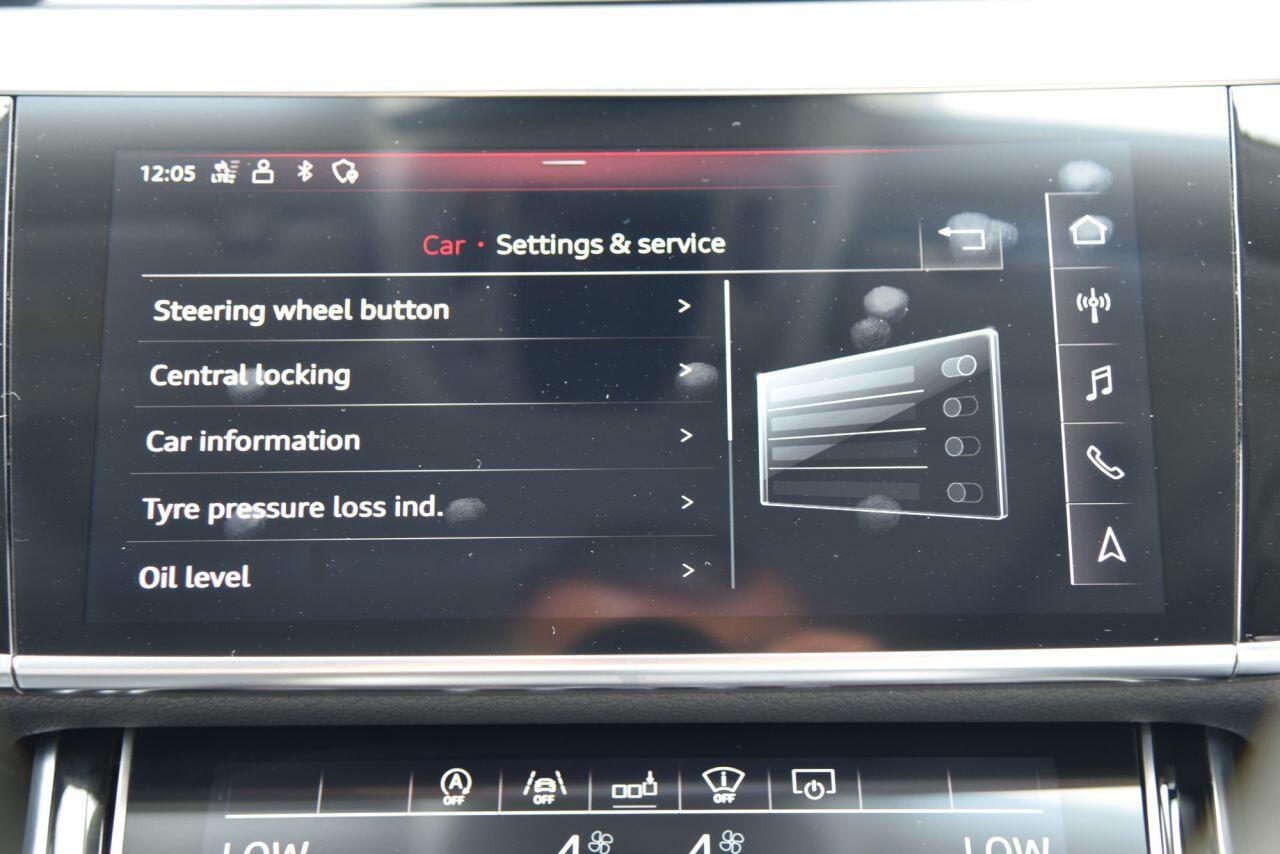 Audi A8 view 49