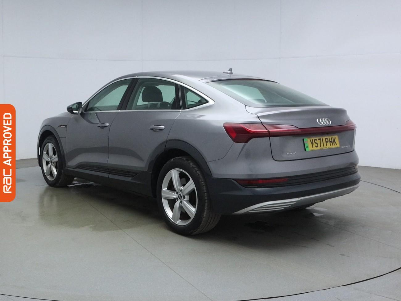 Audi E-Tron view 5