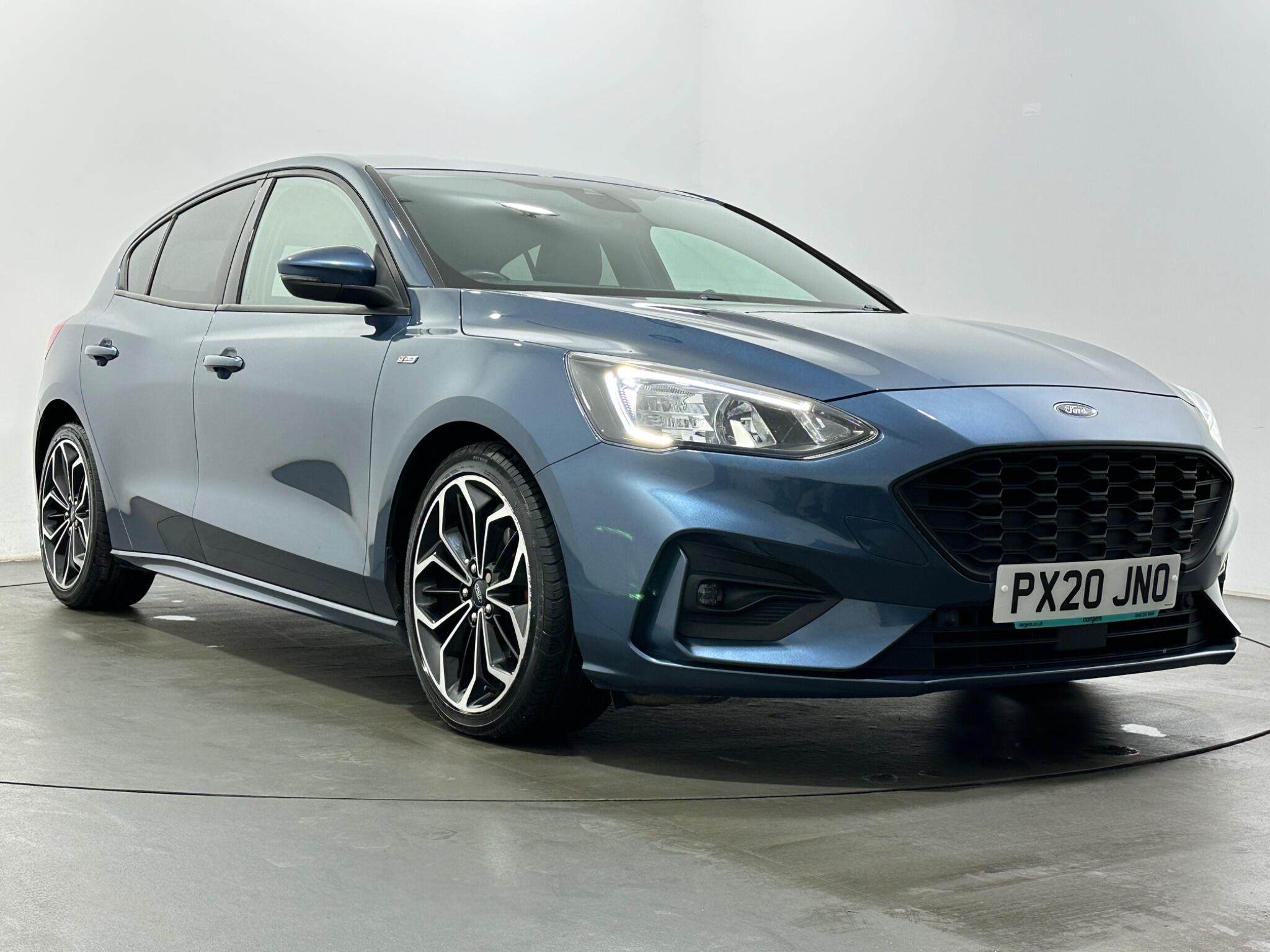 Ford Focus view 54