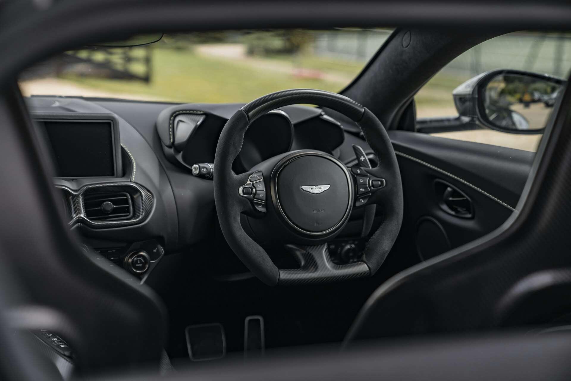 Aston Martin Vantage view 22