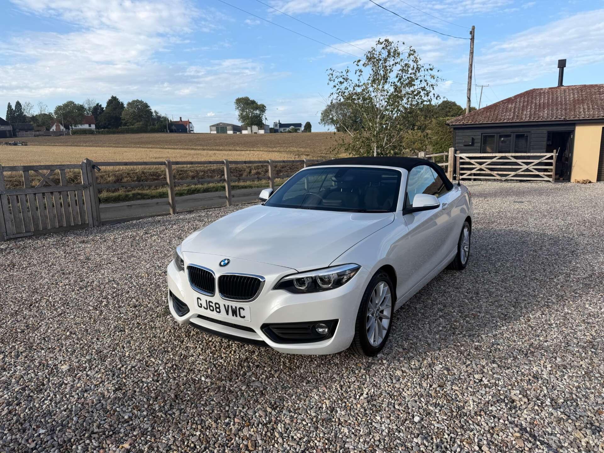 BMW 2 Series view 4