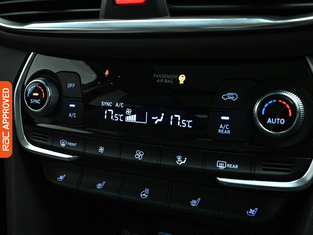 Hyundai Santa FE view 21