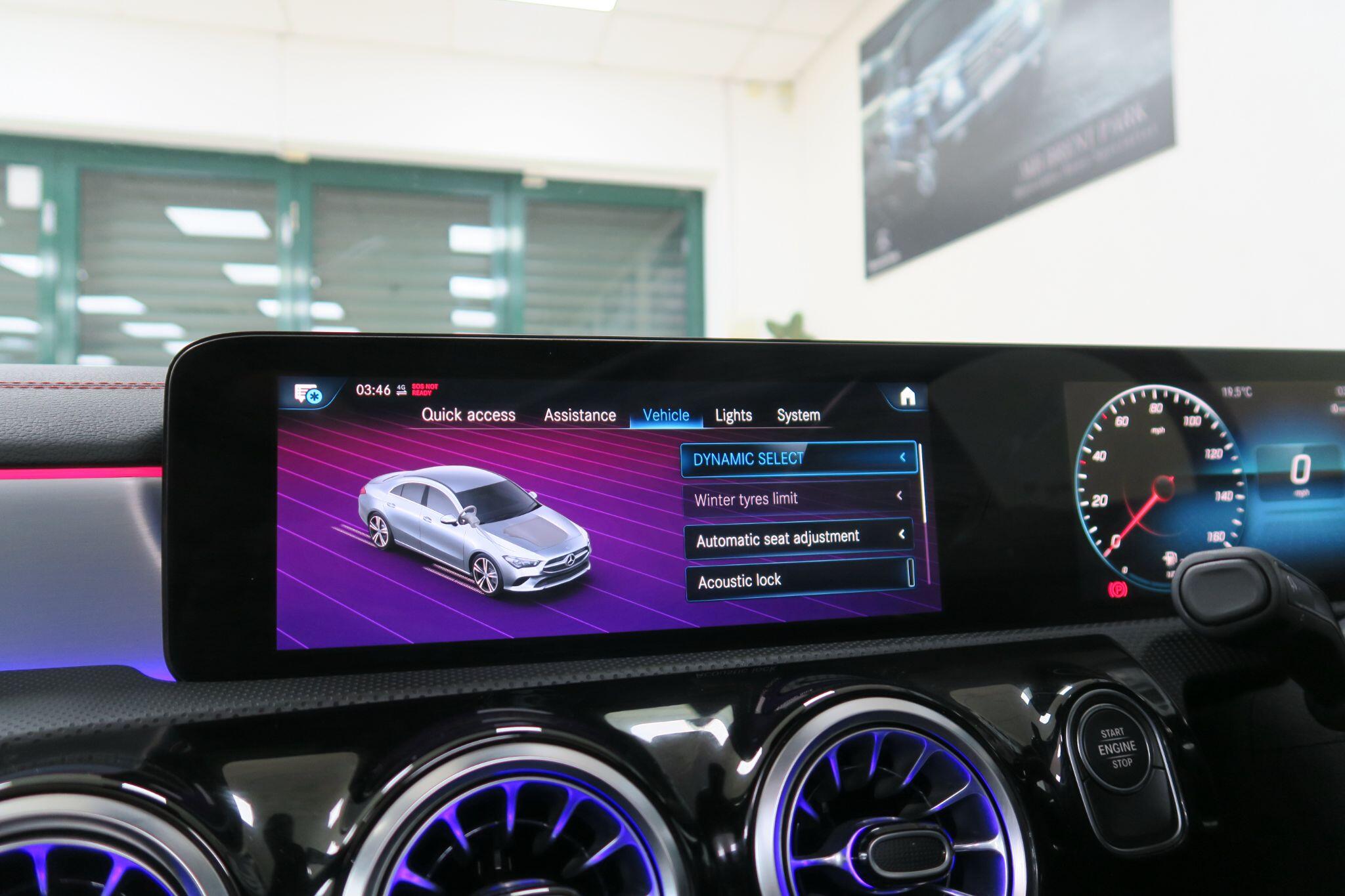 Mercedes-Benz Cla view 17