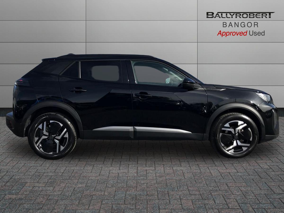 Peugeot 2008 view 9