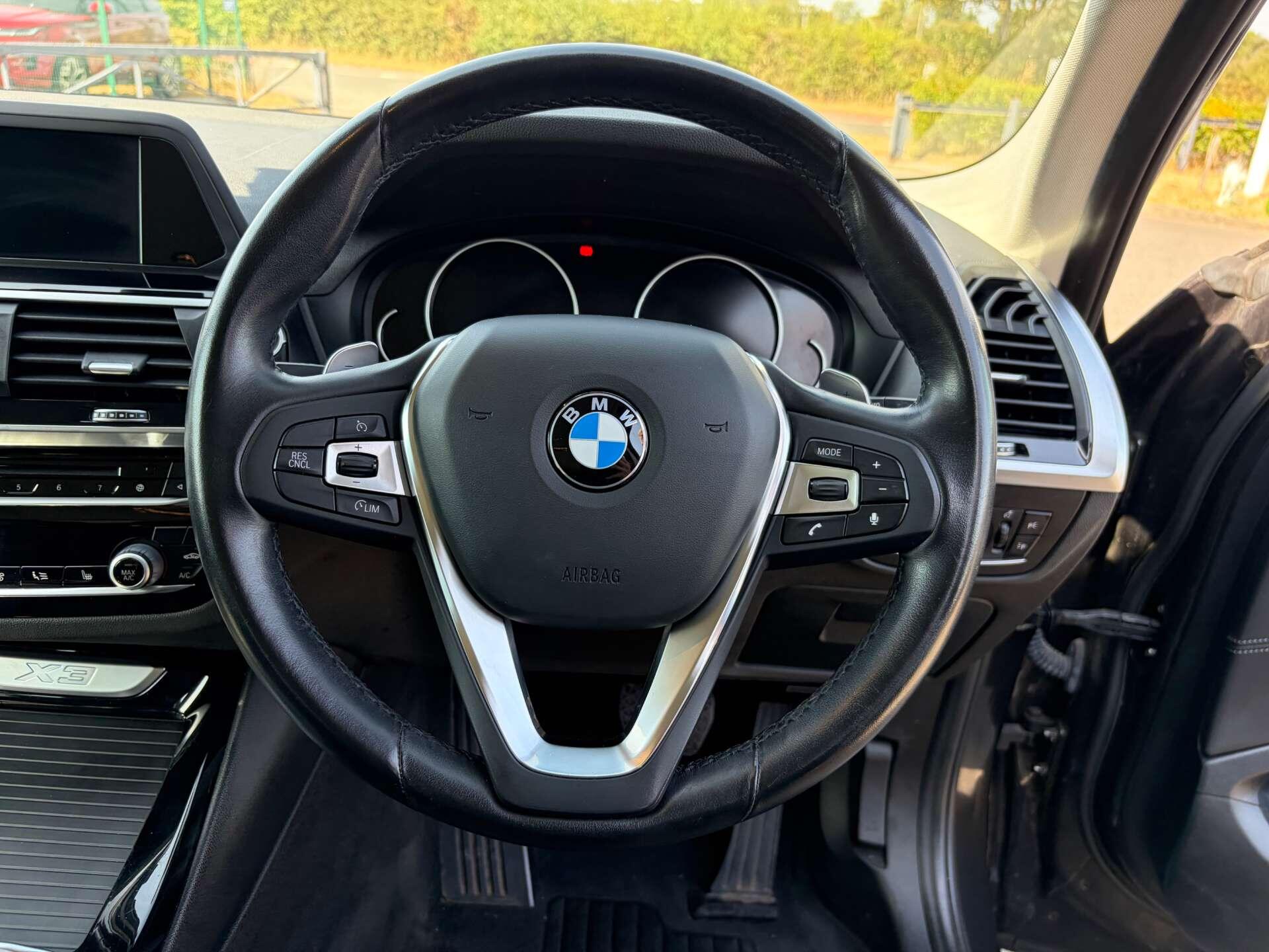 BMW X3 view 39