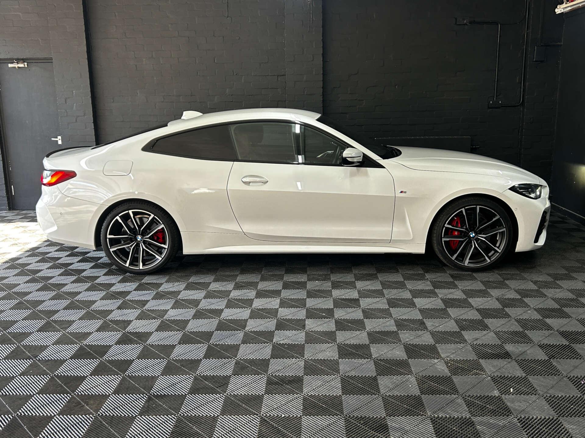 BMW 4 Series view 18