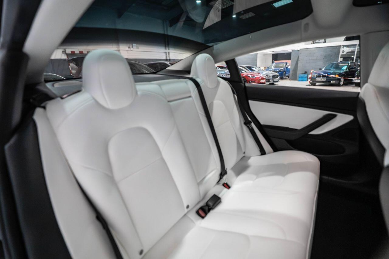 Tesla Model 3 view 24