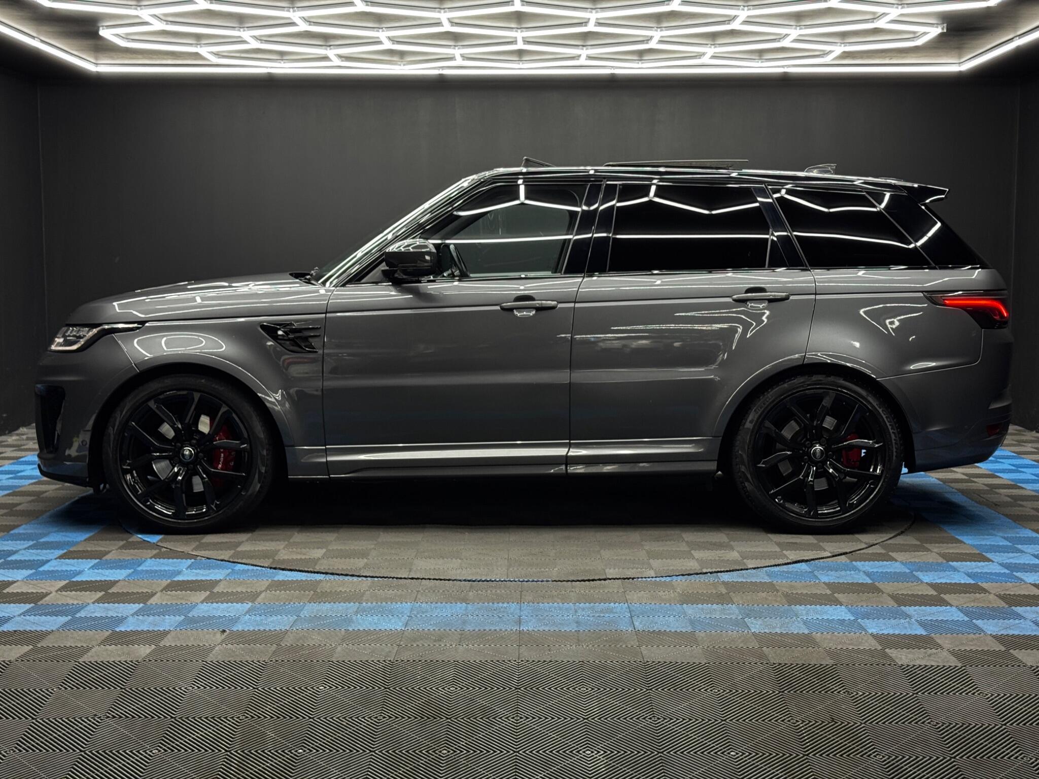 Land Rover Range Rover Sport view 8