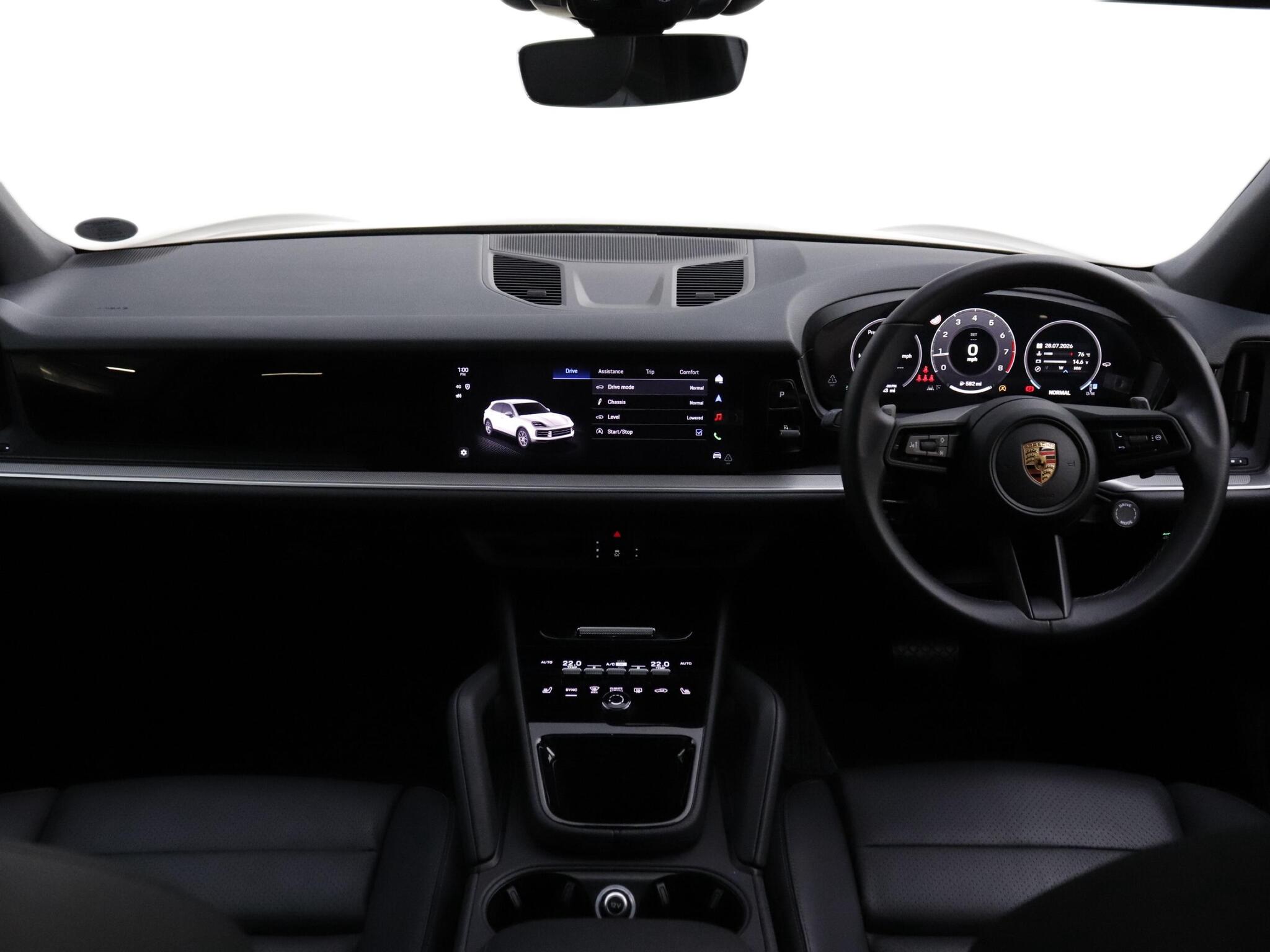 Porsche Cayenne view 11