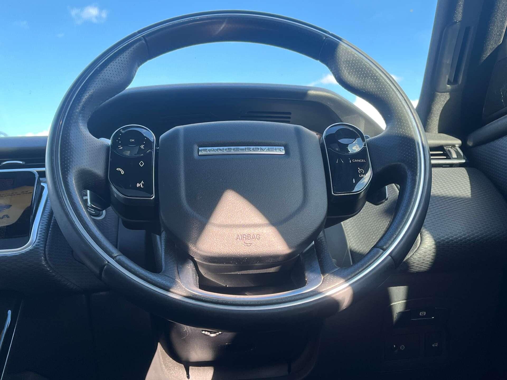 Land Rover Range Rover Velar view 14