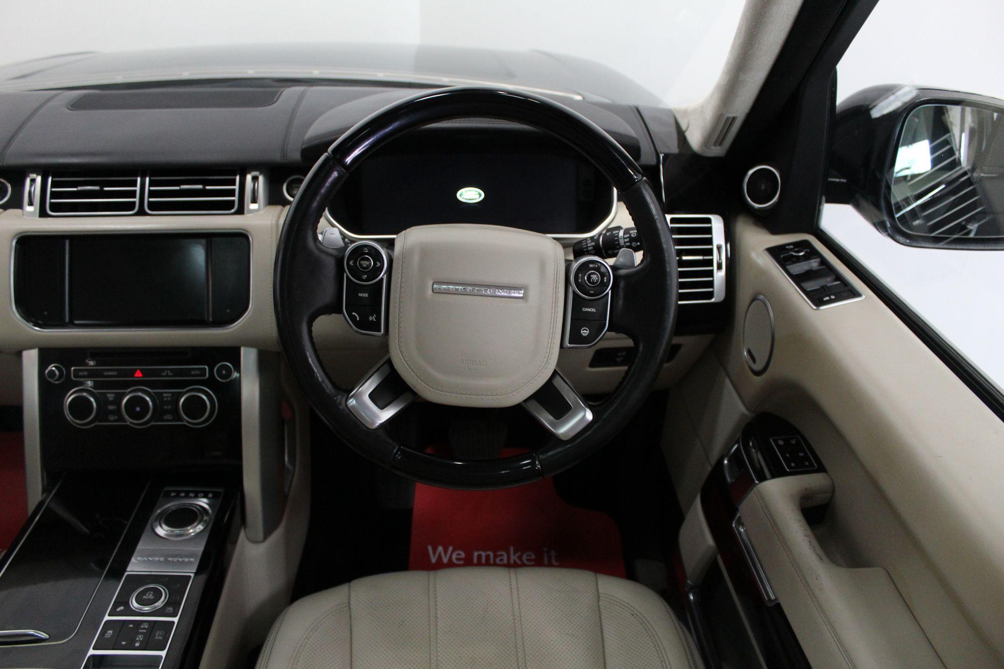 Land Rover Range Rover view 58
