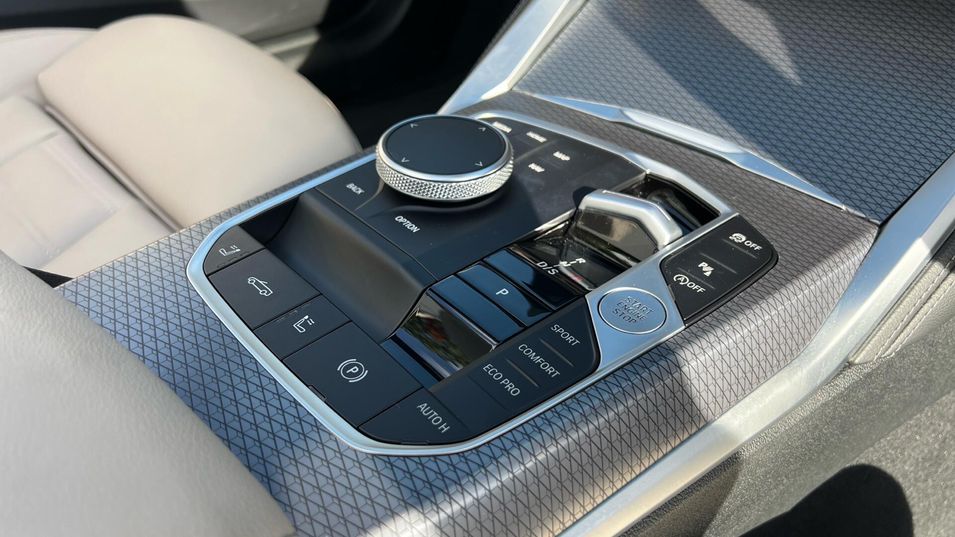 BMW 4 Series view 10