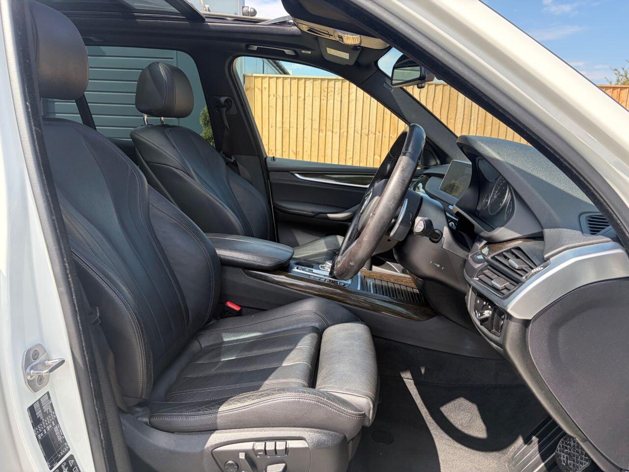 BMW X5 view 18