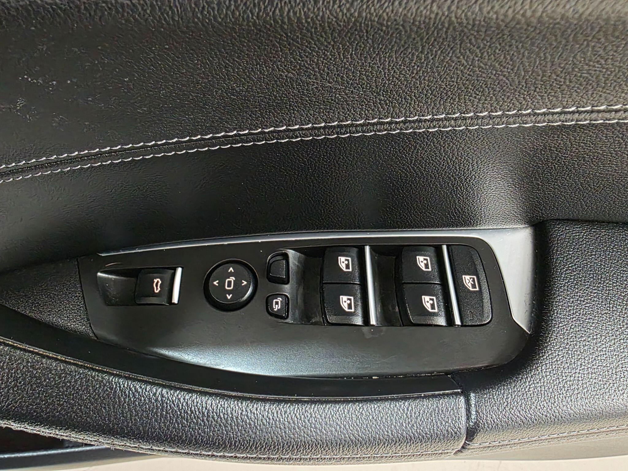 BMW X3 view 15