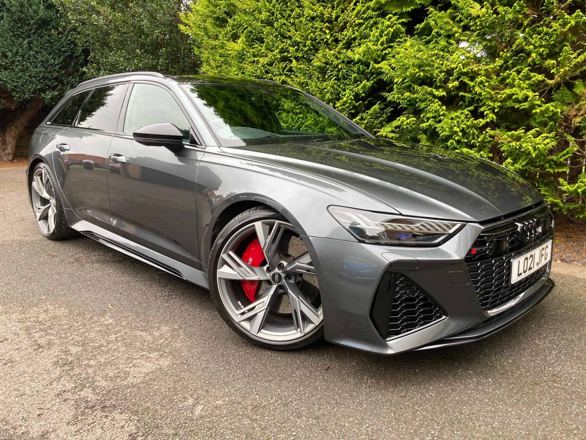 Audi RS6 view 24