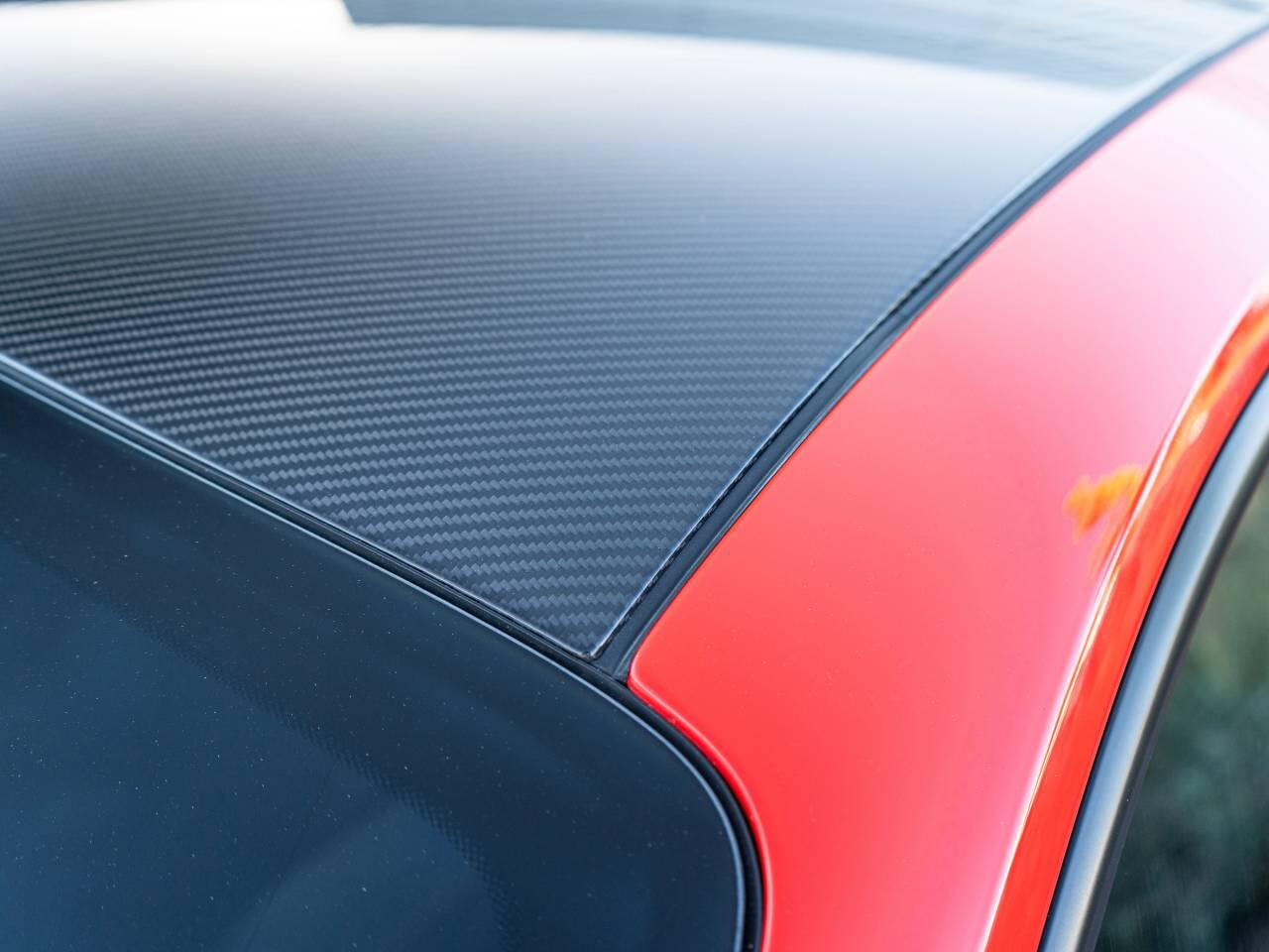Porsche 911 view 18