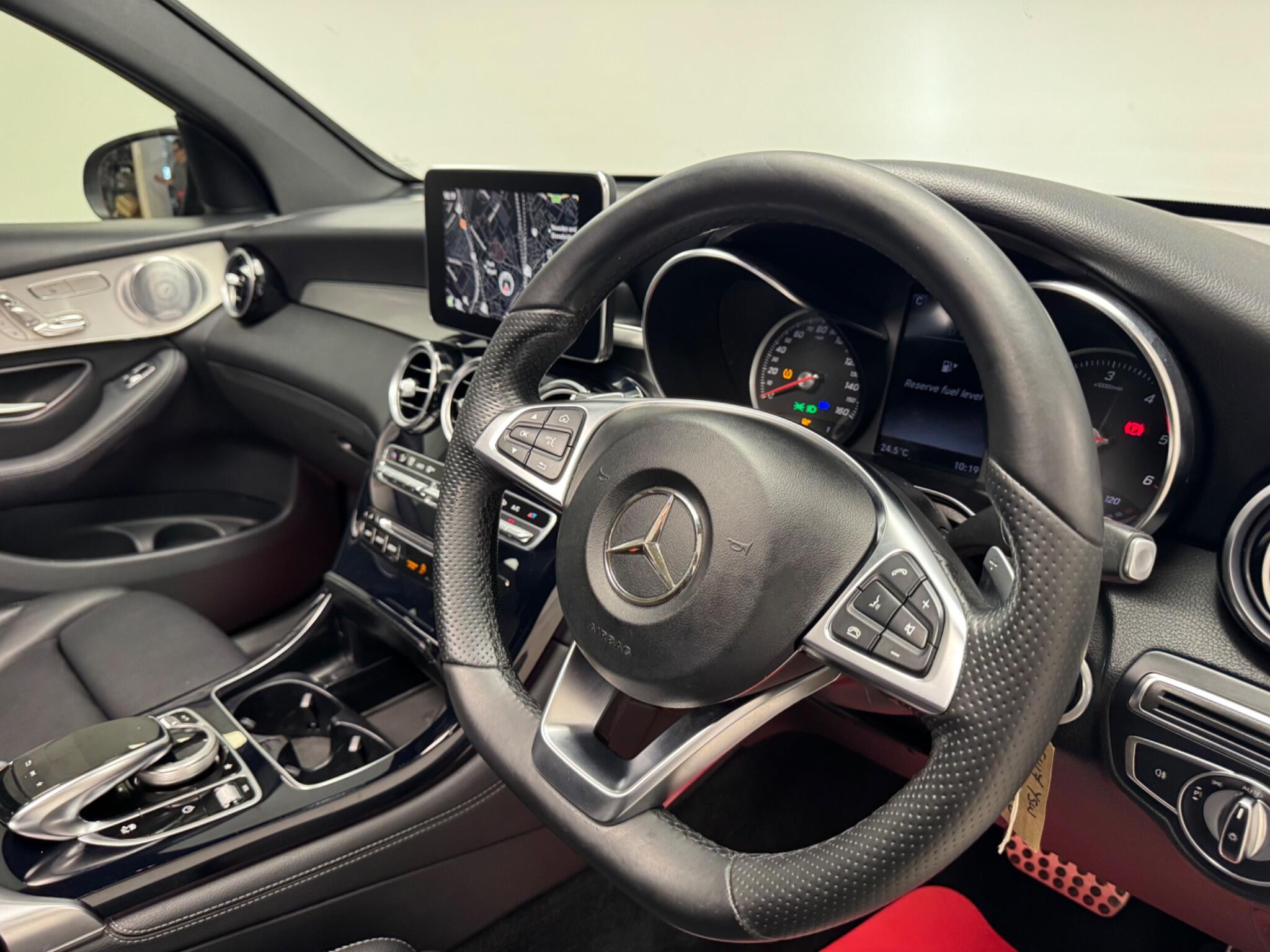Mercedes-Benz GLC view 8