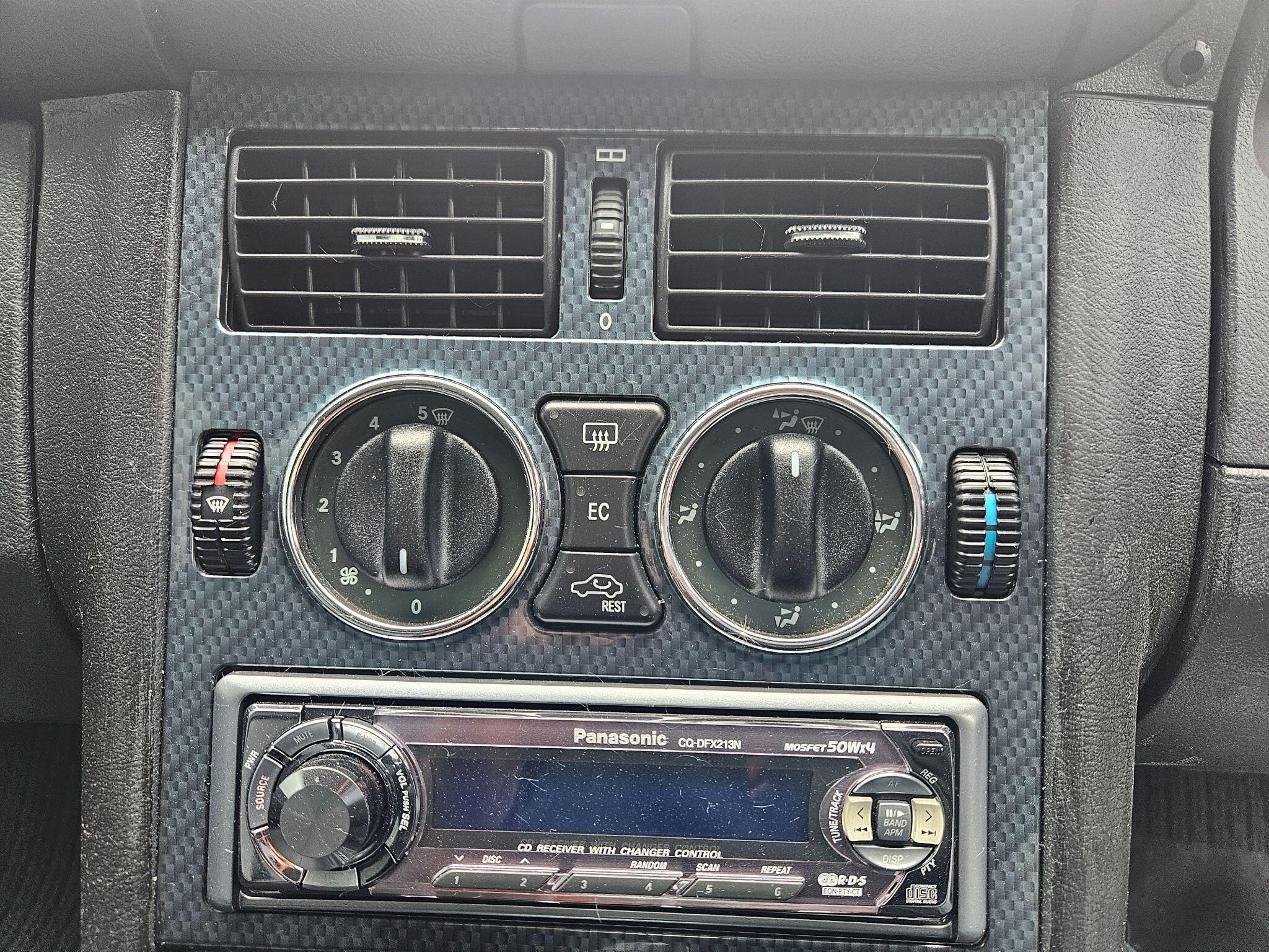 1996 Mercedes-Benz SLK image 18