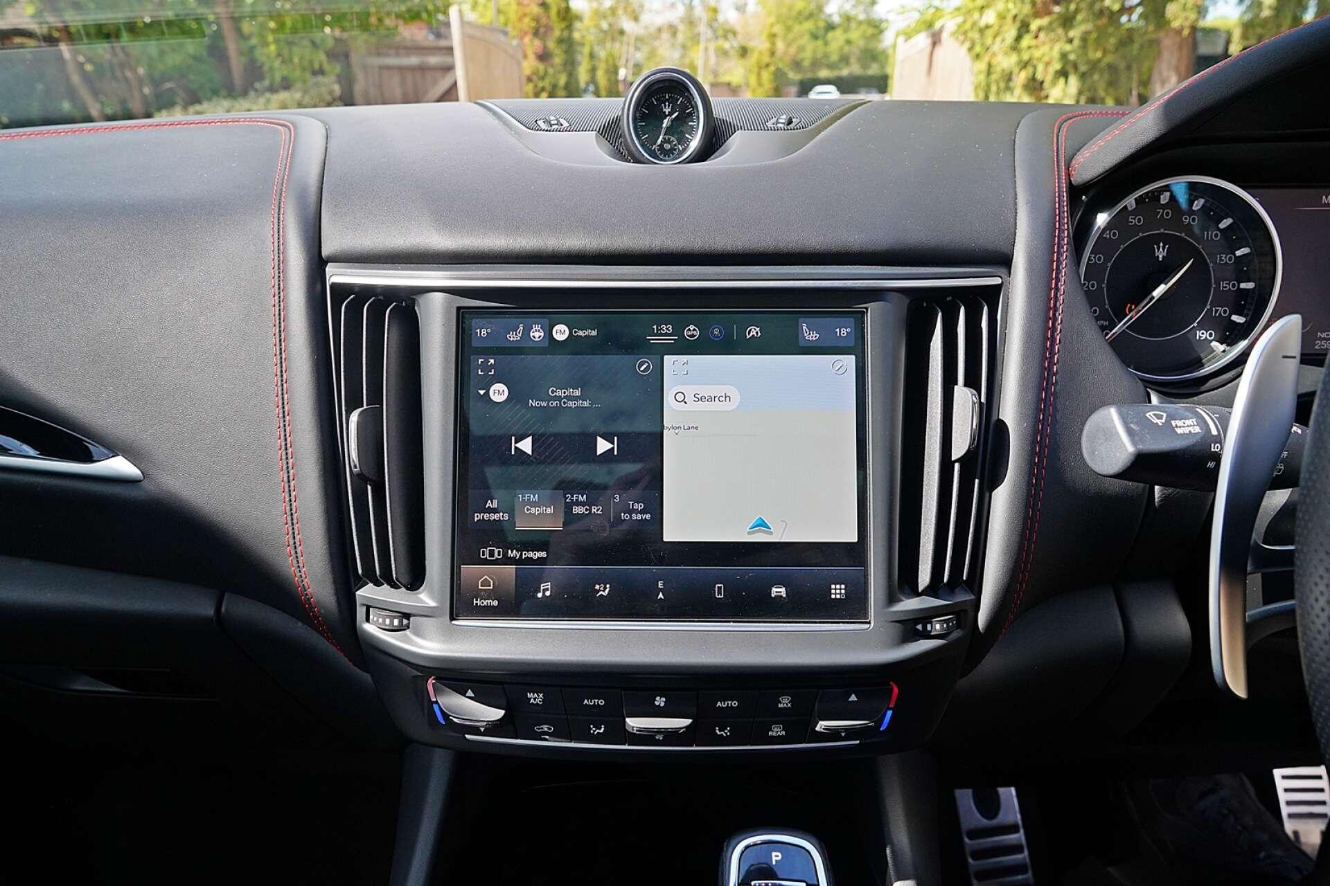 Maserati Levante view 23