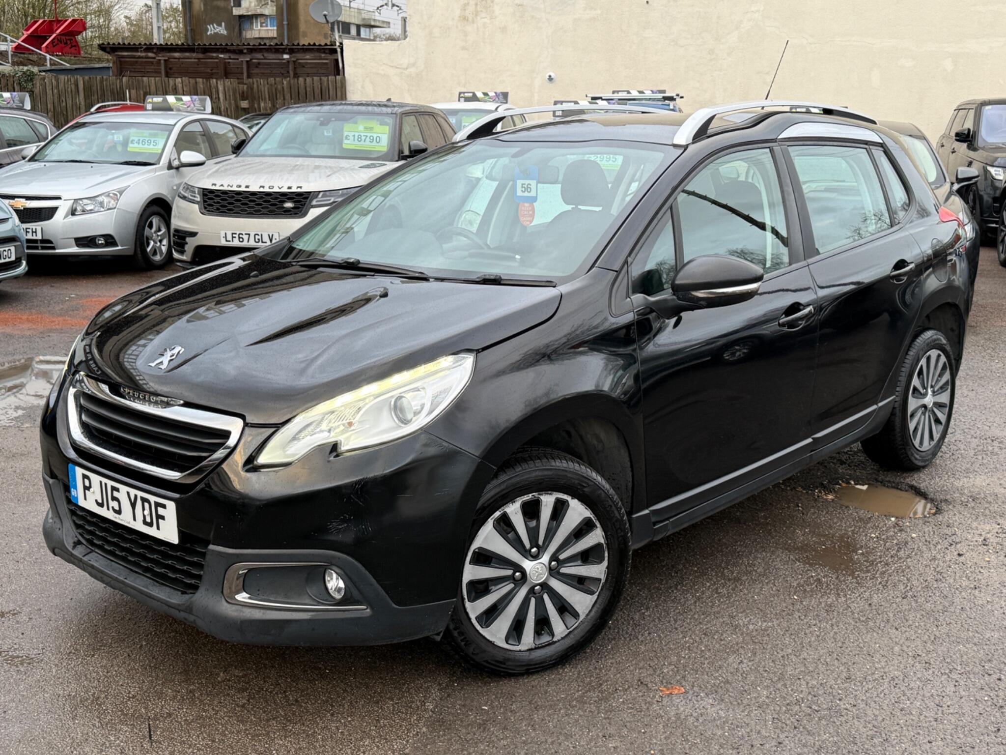 Peugeot 2008 - Image 9