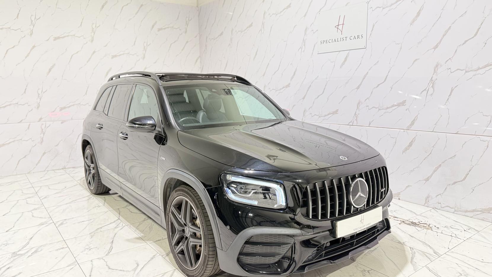 Mercedes-Benz GLB view 41