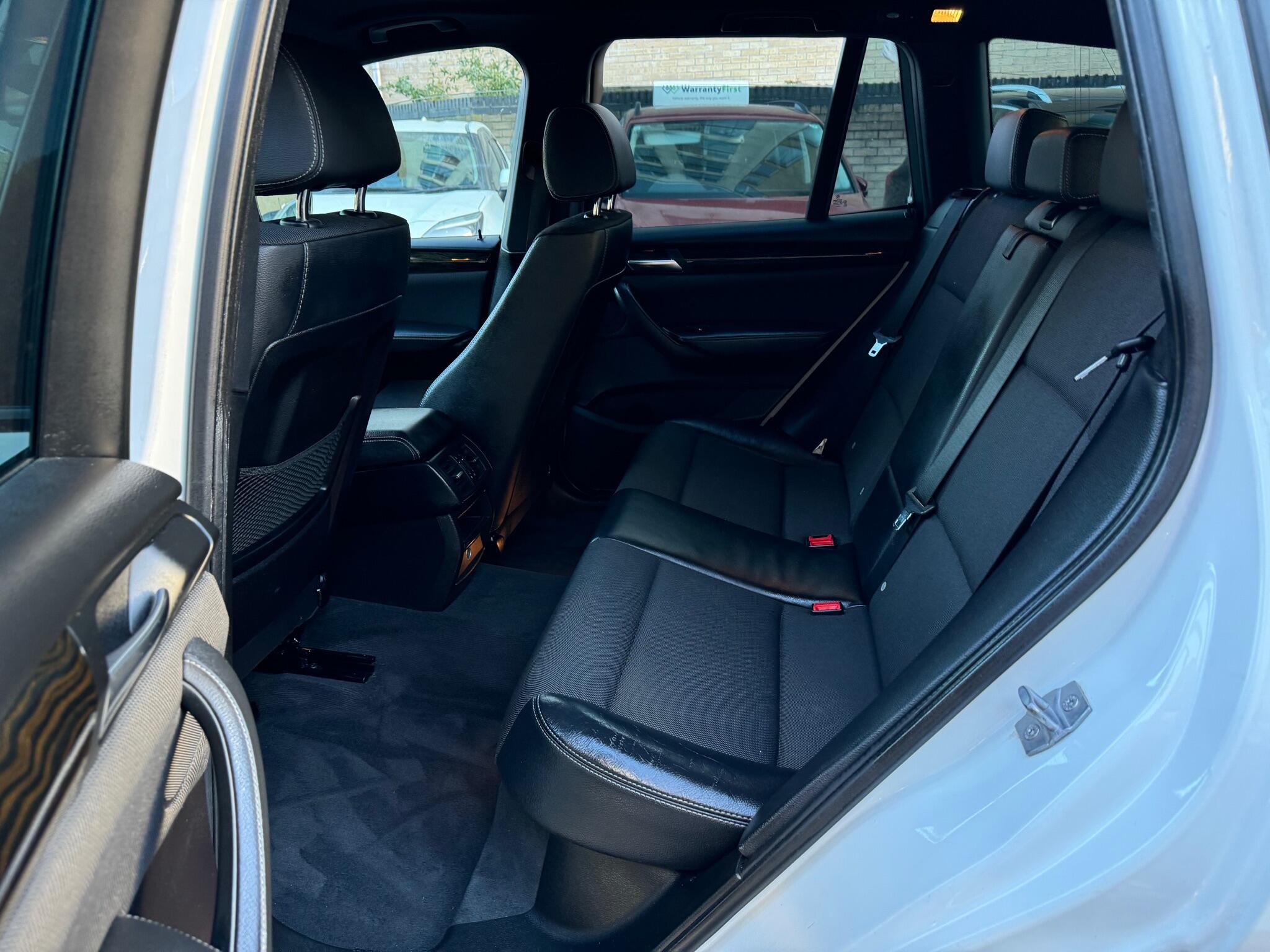 BMW X3 view 16
