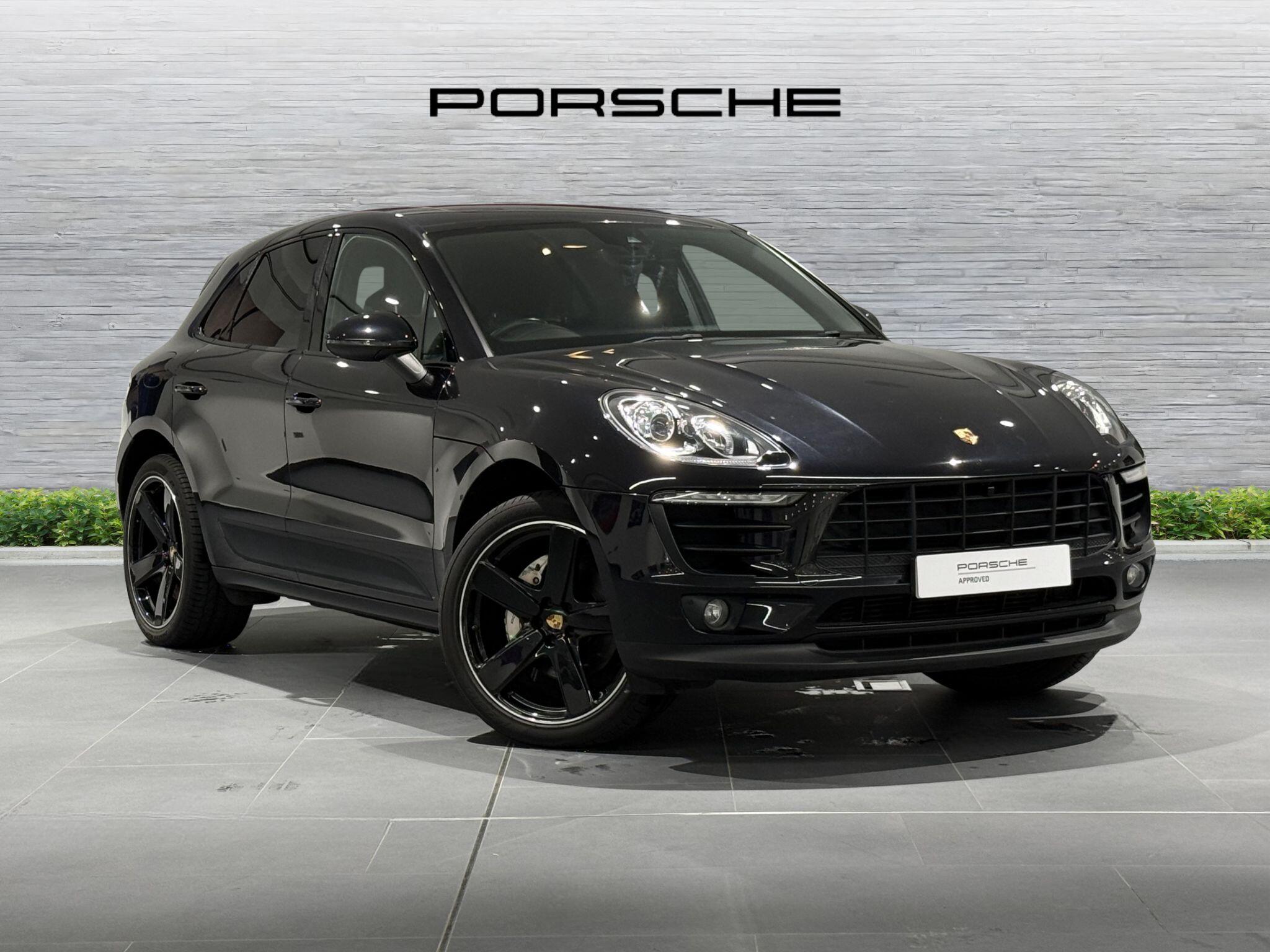 Porsche Macan view 55
