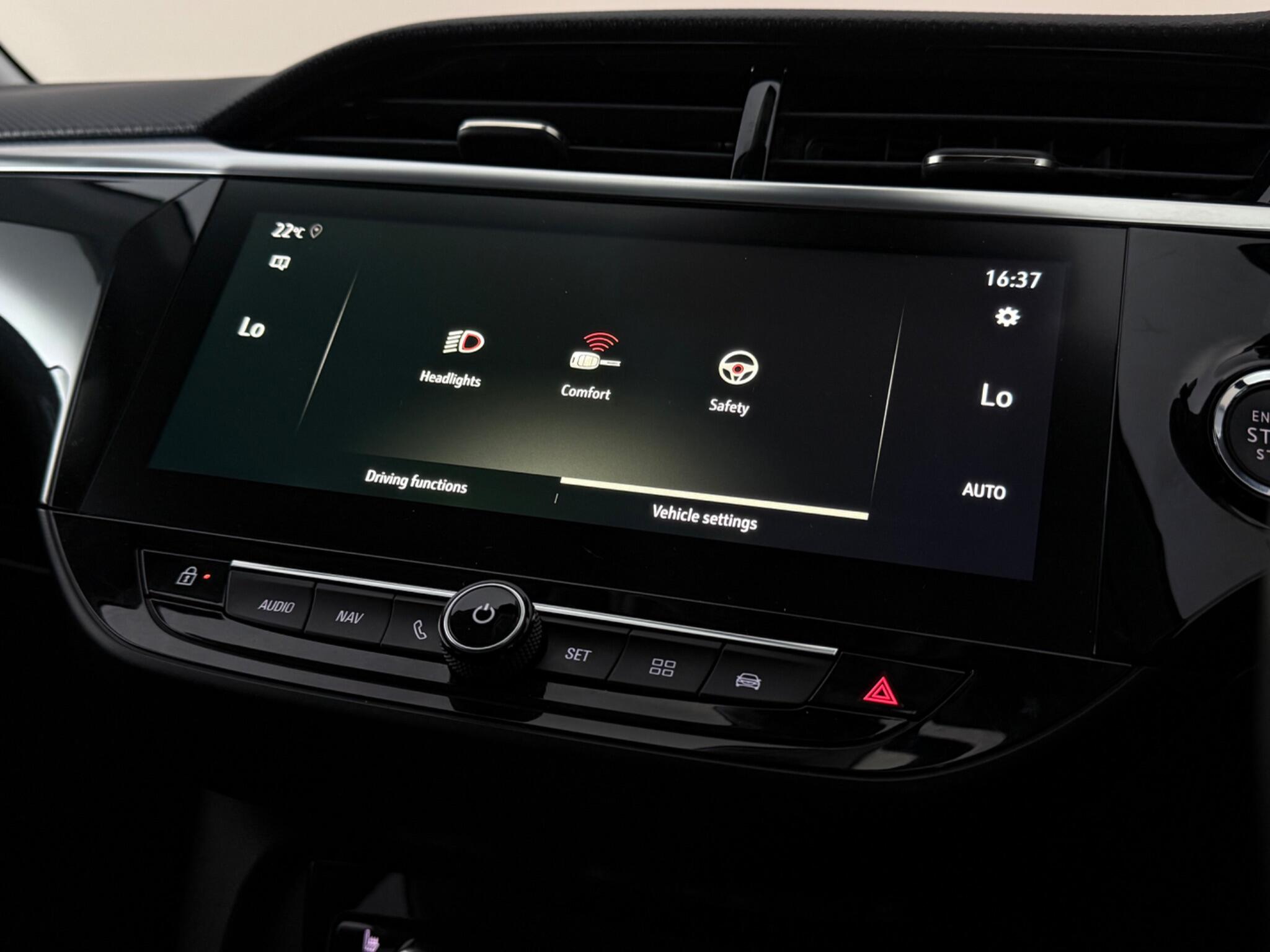 Vauxhall Corsa view 29
