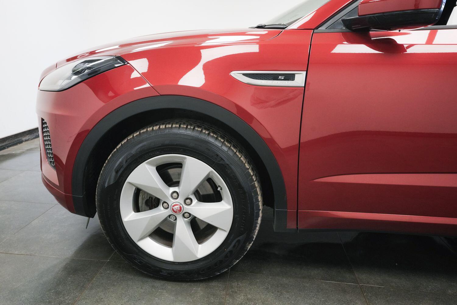 Jaguar E-Pace view 5