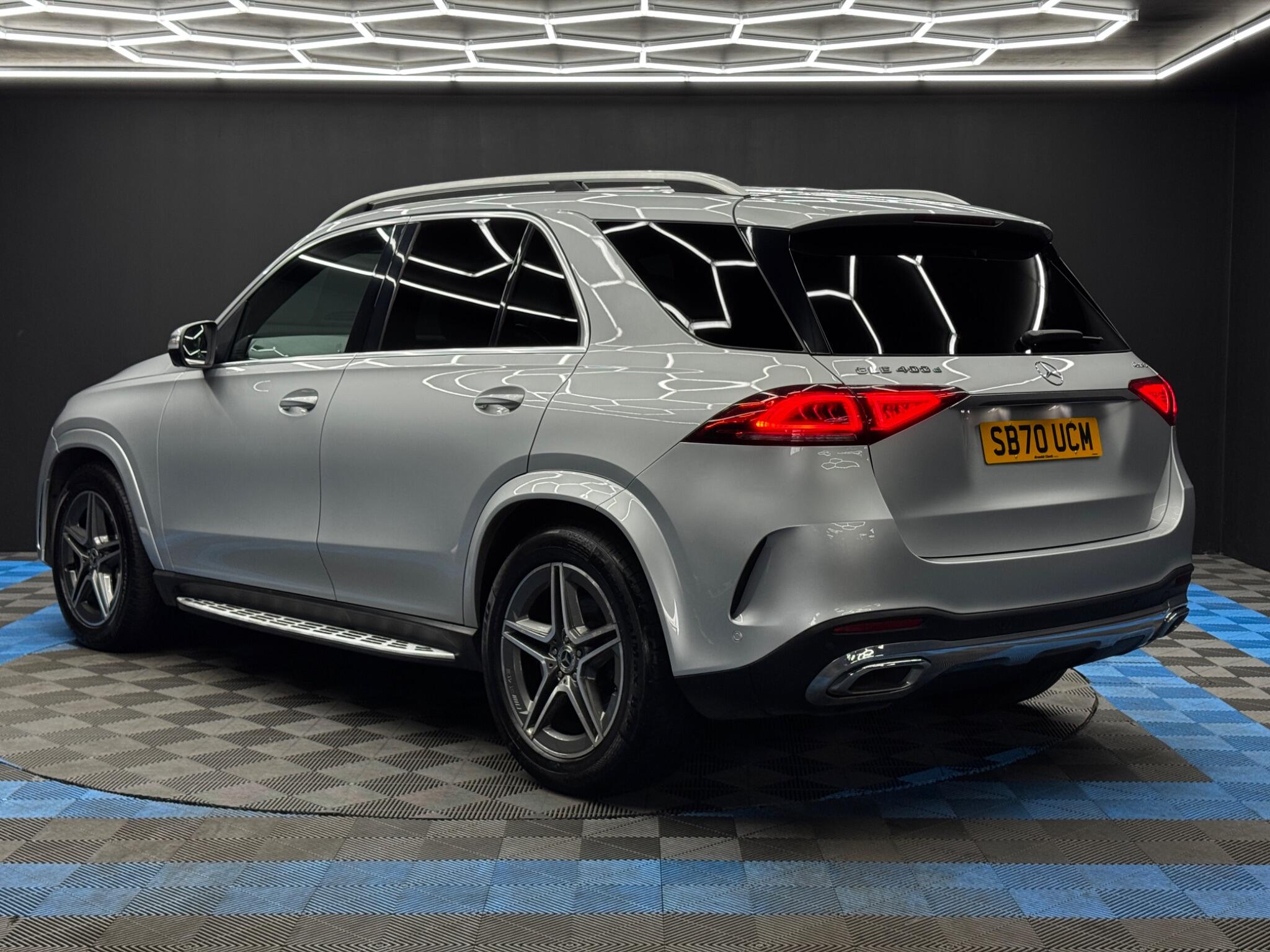 Mercedes-Benz Gle view 7