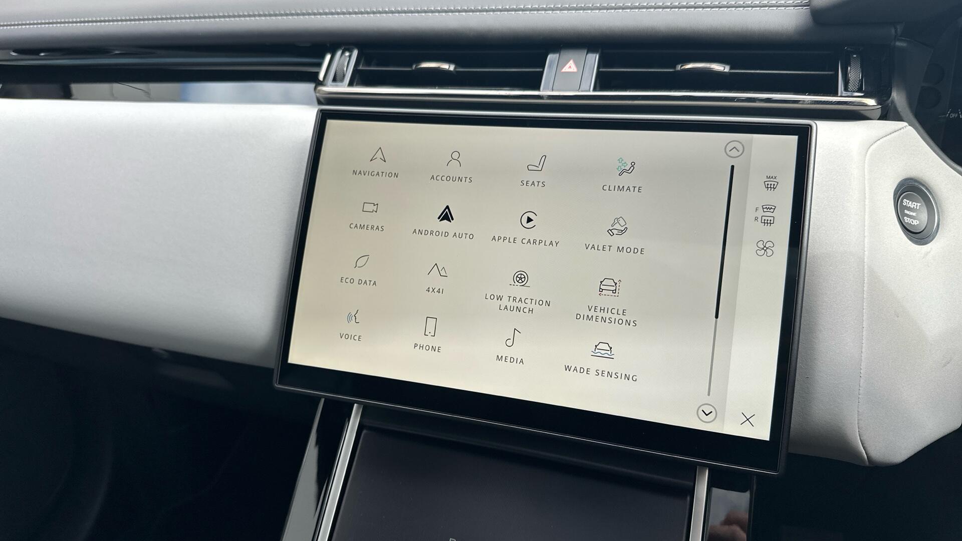 Land Rover Range Rover Velar view 56