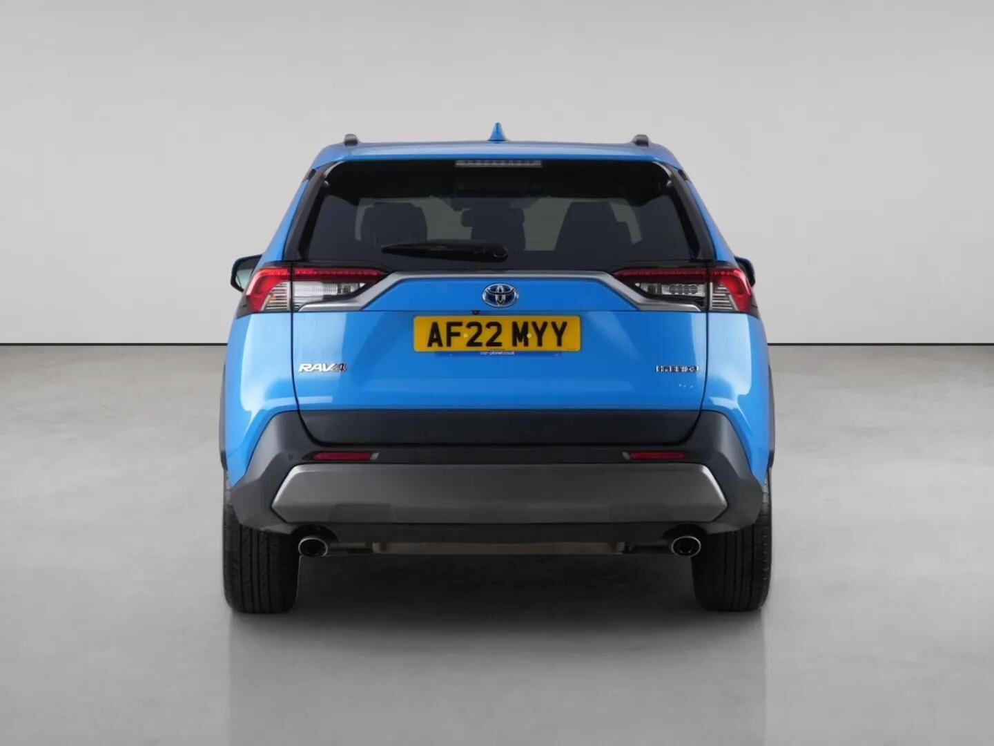 Toyota Rav4 view 7