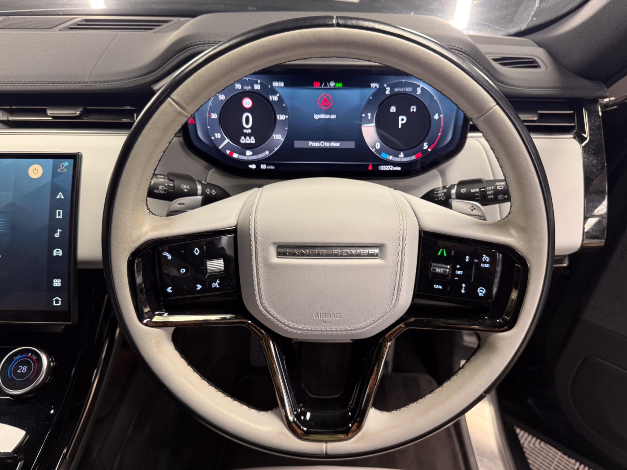 Land Rover Range Rover Sport view 33