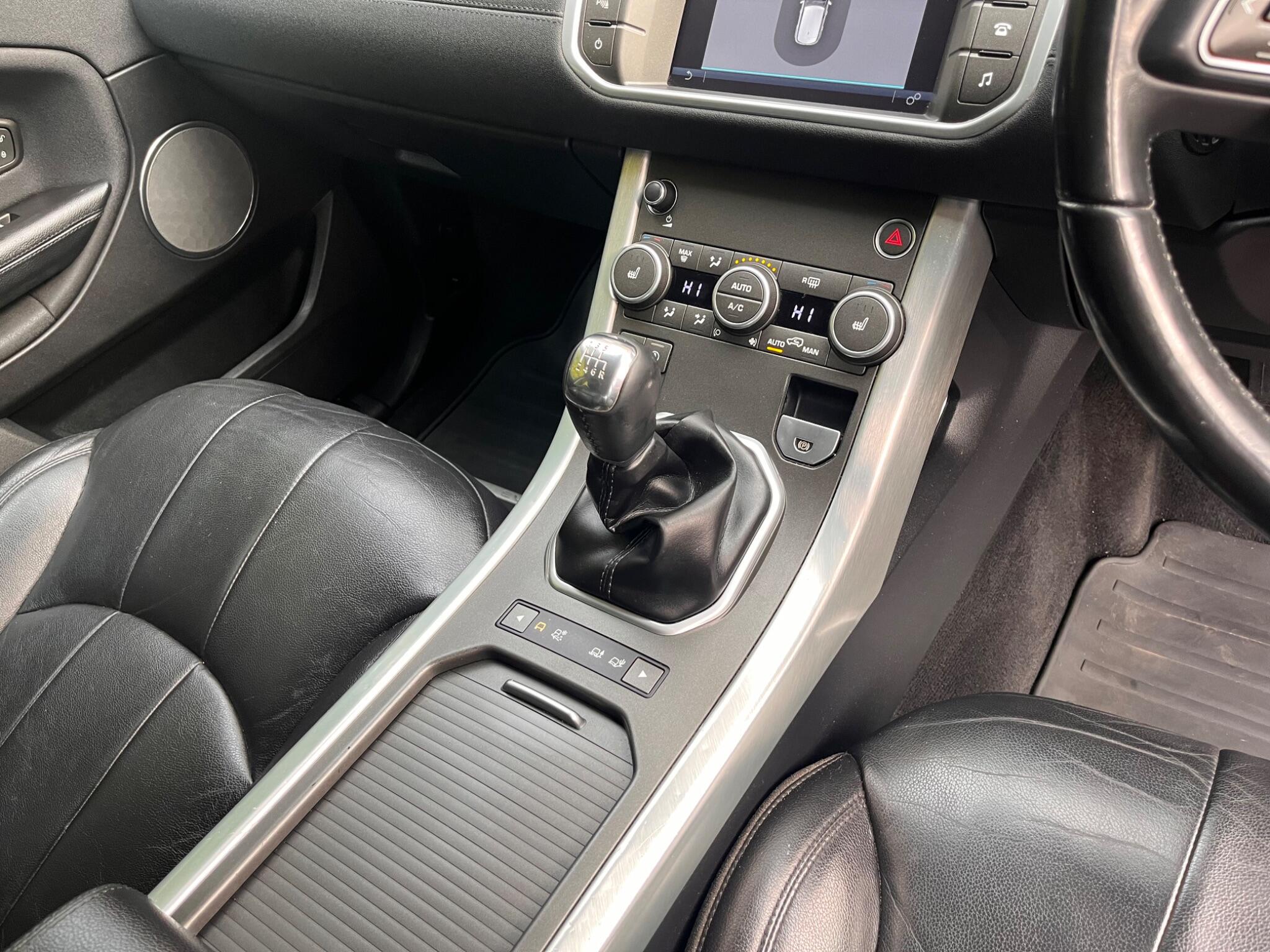 Land Rover Range Rover Evoque view 33