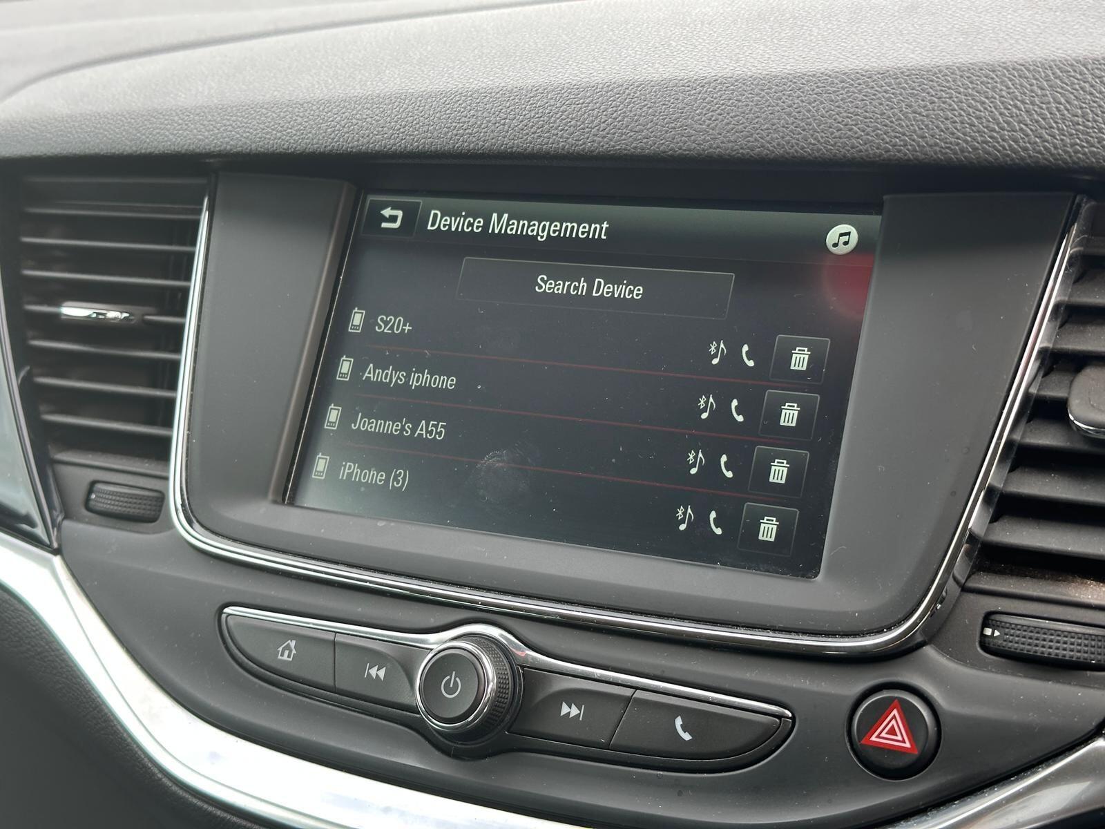 Vauxhall Astra view 14