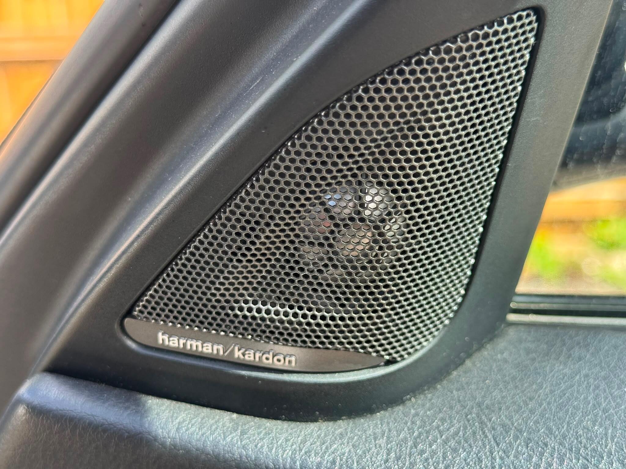 BMW 3 Series view 64