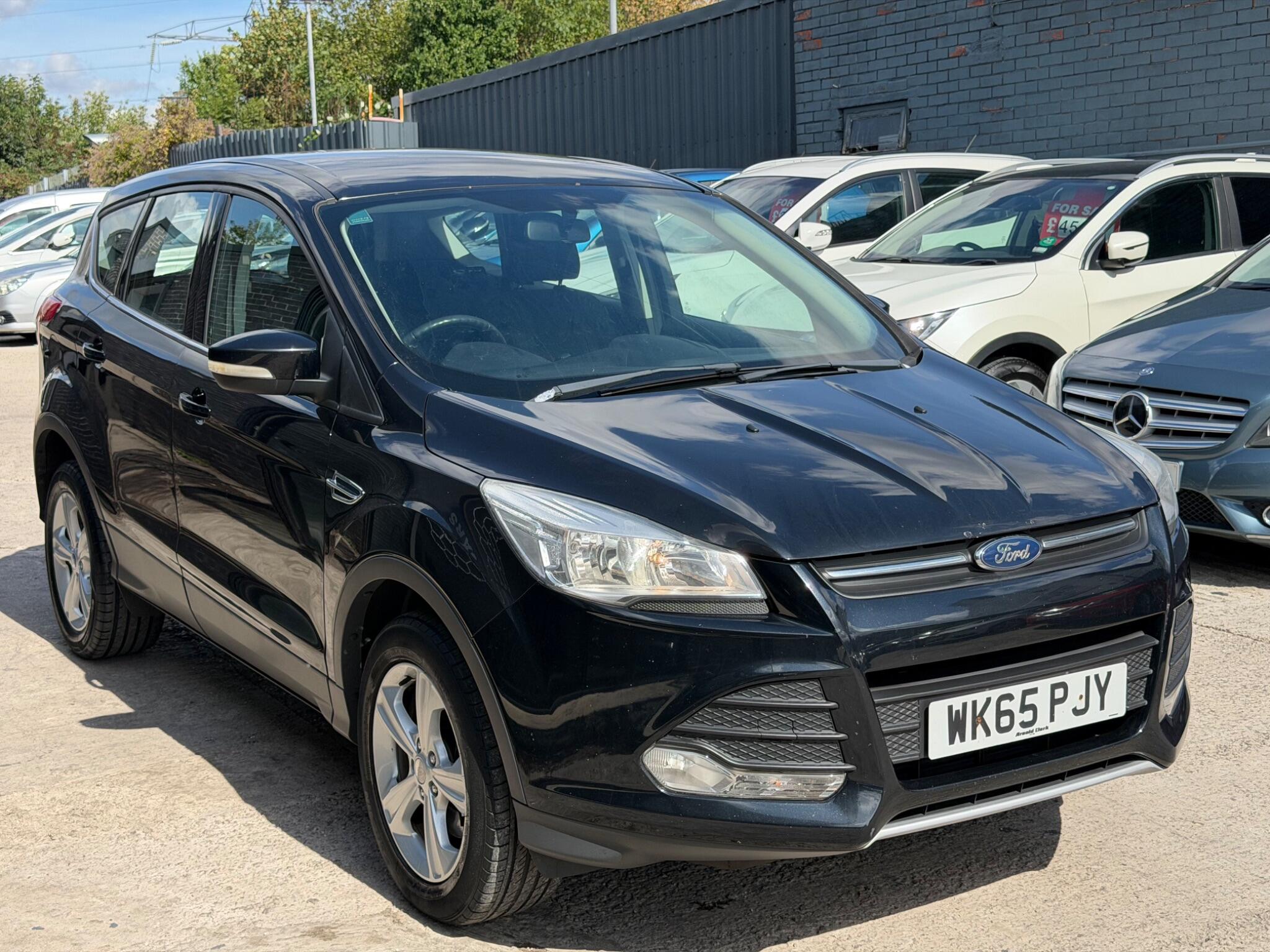 Ford Kuga view 3