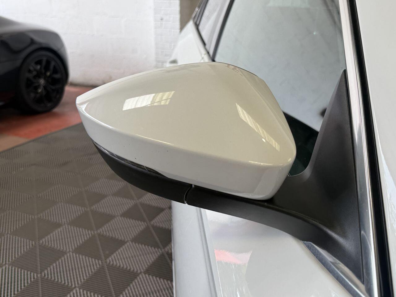 Skoda Superb view 24