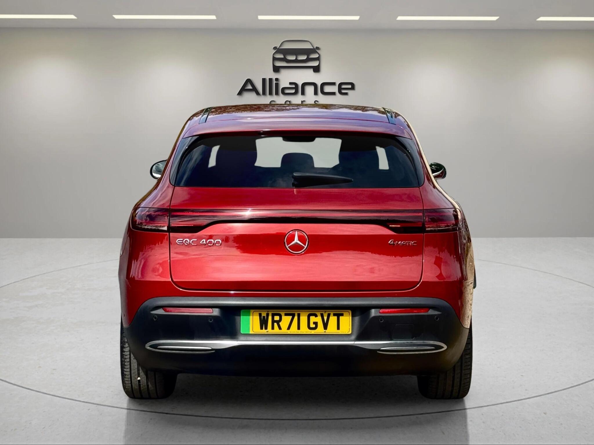 Mercedes-Benz EQC view 24
