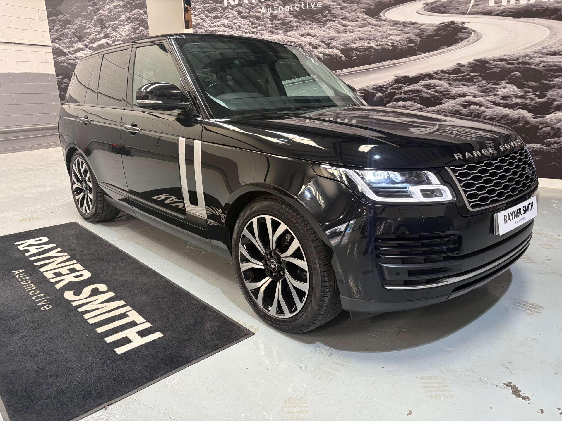 Land Rover Range Rover view 2