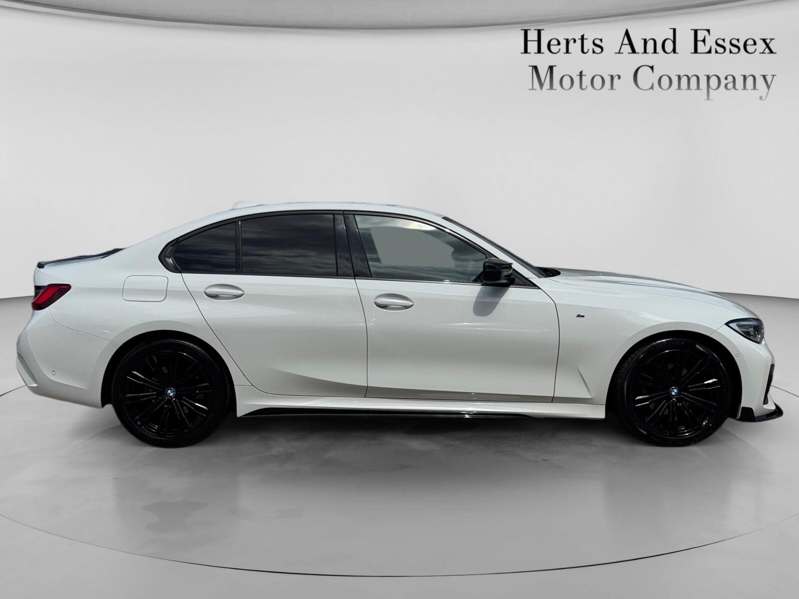 BMW 3 Series view 7