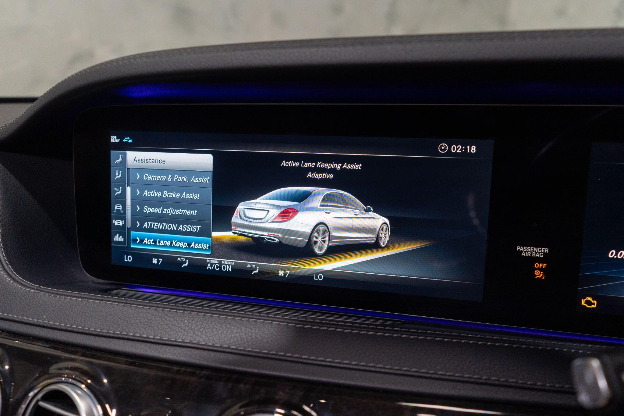 Mercedes-Benz S-Class view 30