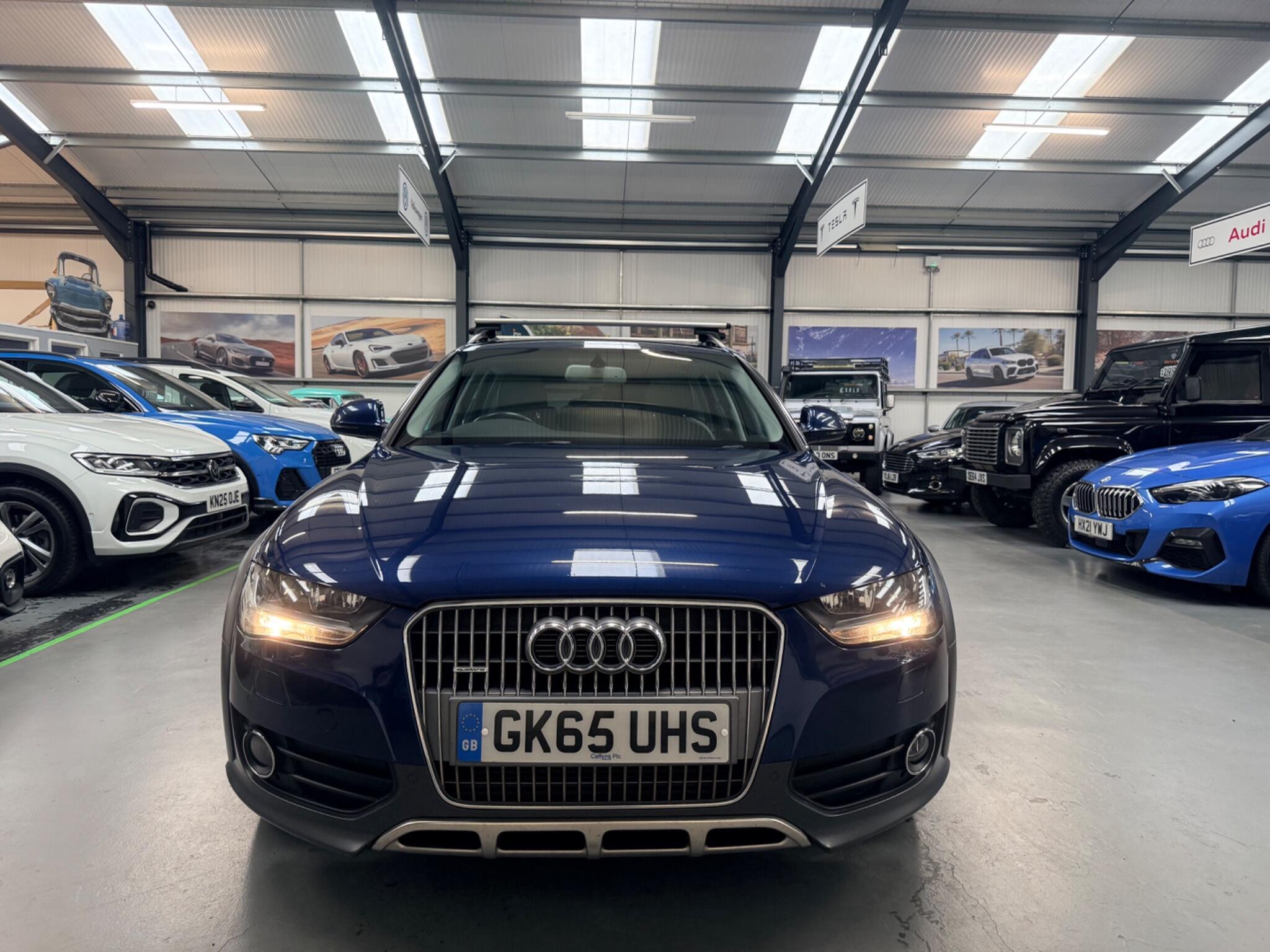 Audi A4 Allroad view 11