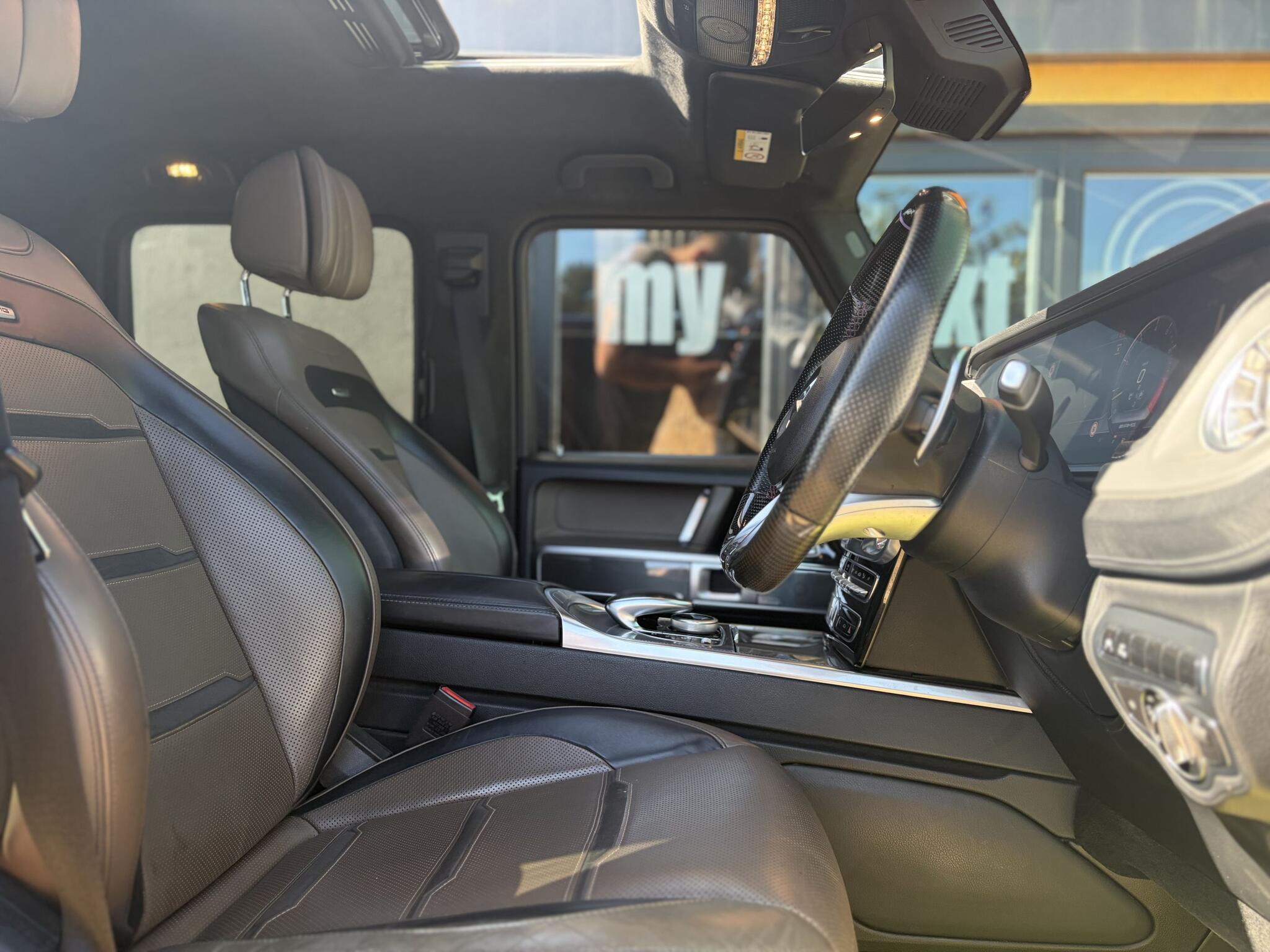 Mercedes-Benz G Class view 22