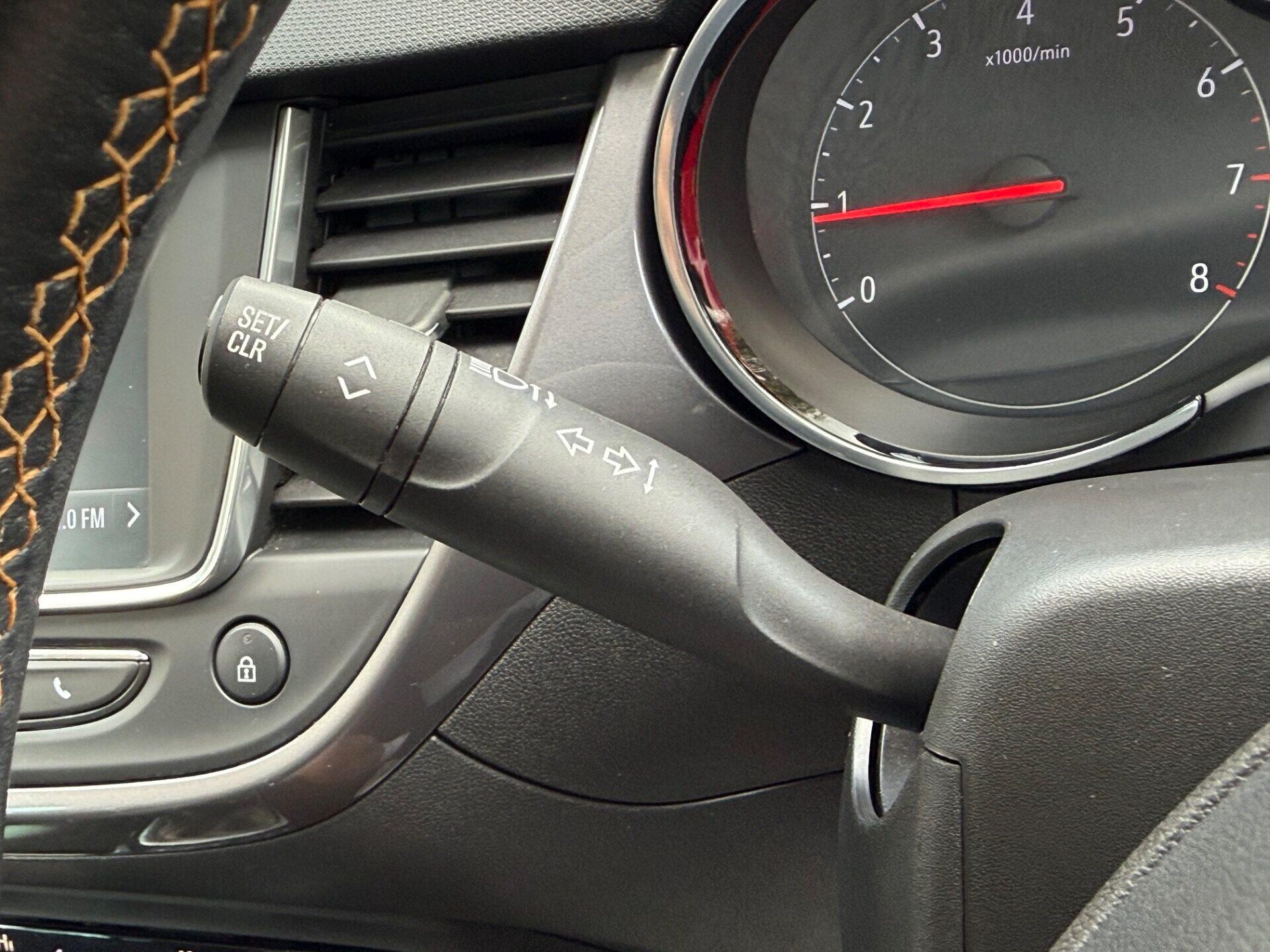 Vauxhall Crossland X view 37