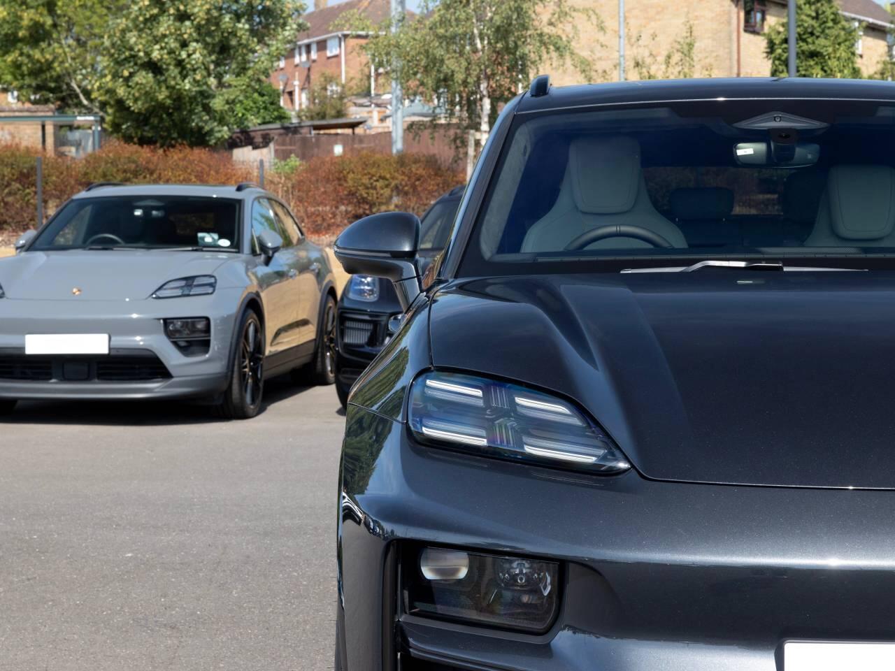 Porsche Macan view 21