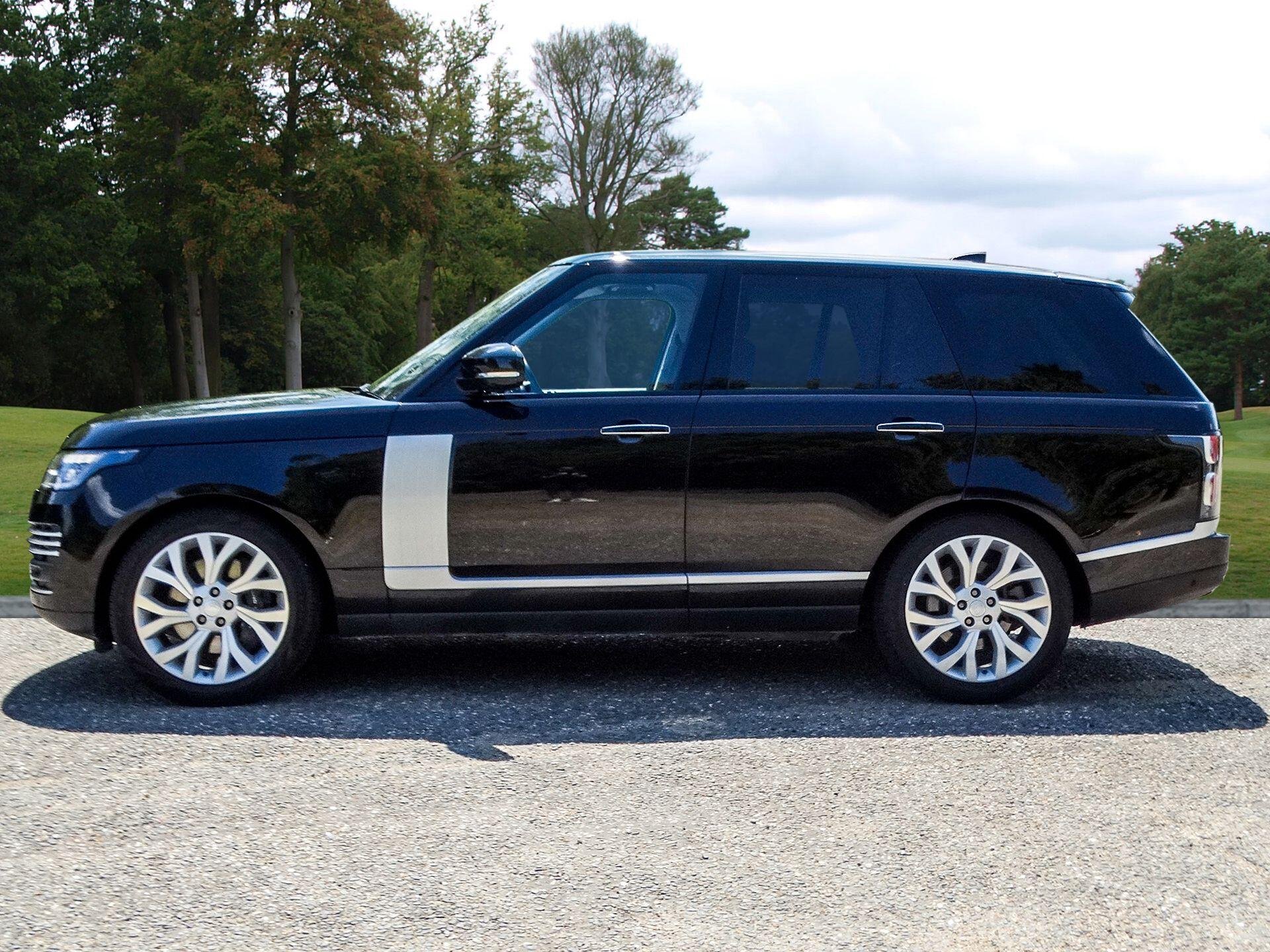 Land Rover Range Rover view 2