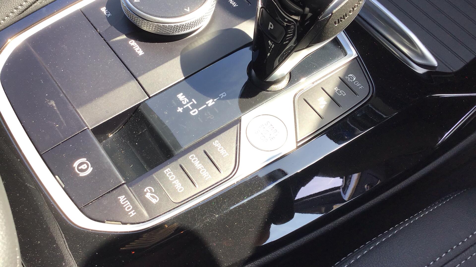 BMW X3 view 19