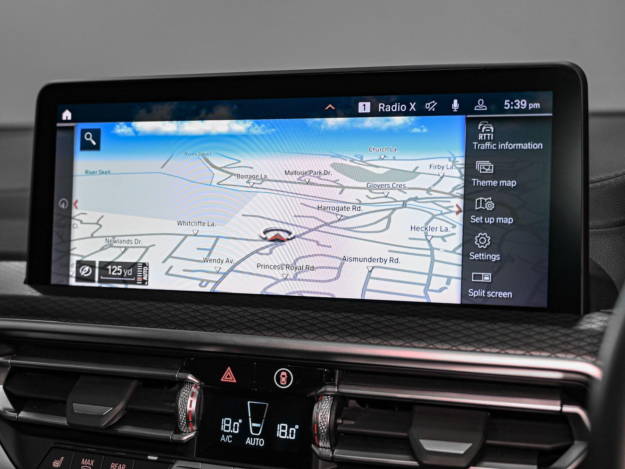 BMW X4 view 17